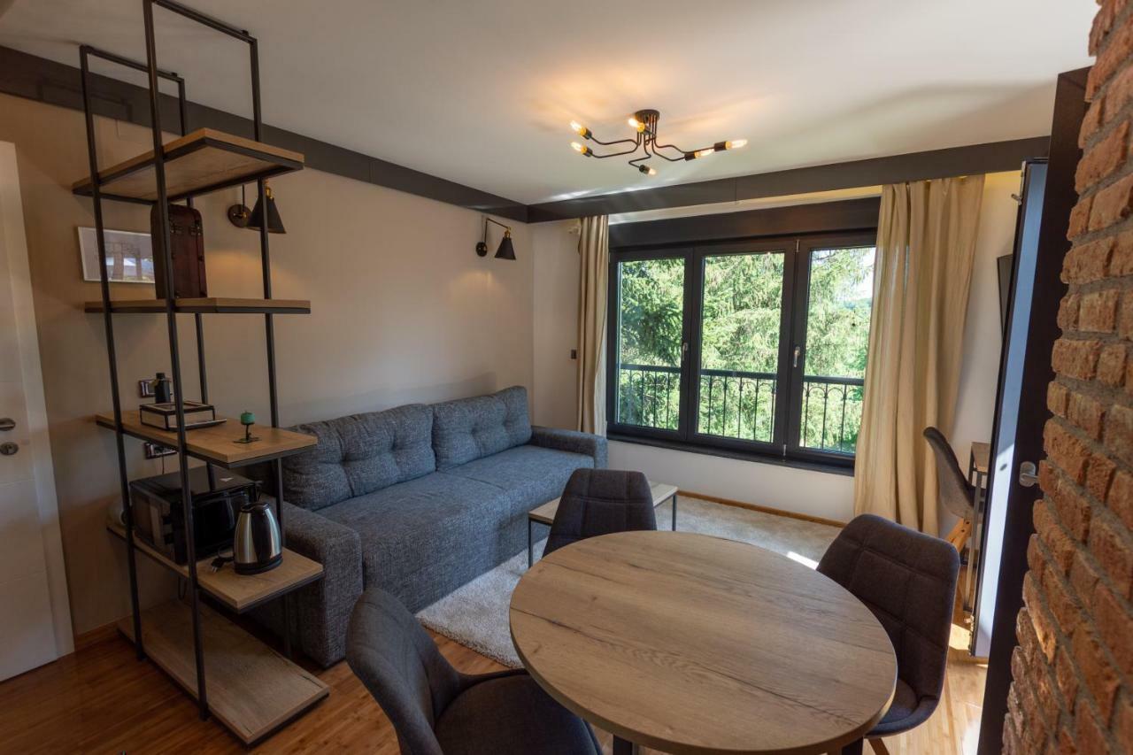 Pampas Apartments Mreznica Duga Resa Ngoại thất bức ảnh