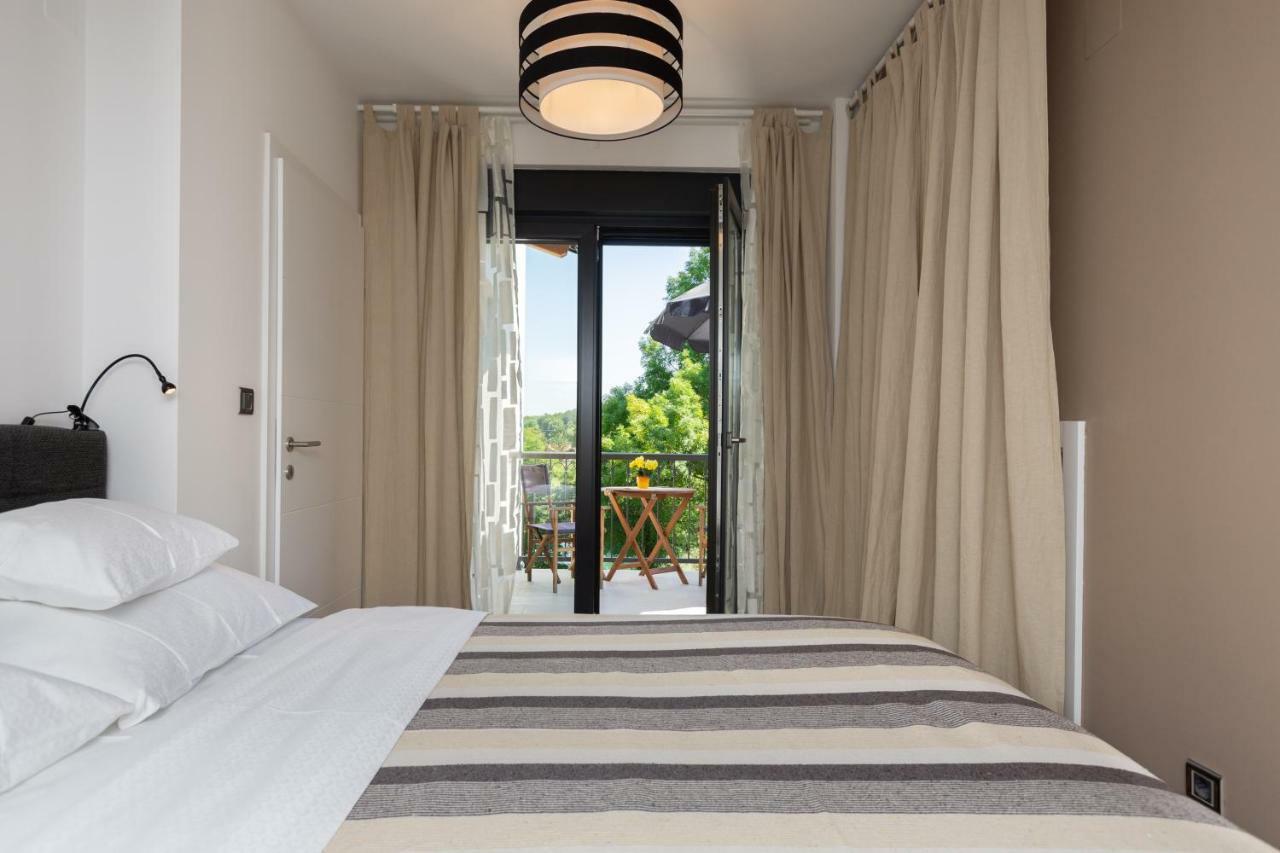 Pampas Apartments Mreznica Duga Resa Ngoại thất bức ảnh